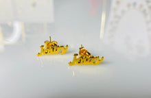 Load image into Gallery viewer, Custom earrings - name