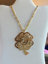 Load image into Gallery viewer, Family Necklace - 5 Names flower