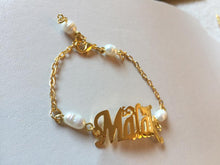 Load image into Gallery viewer, Customized - Bracelet + butterfly name