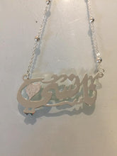 Load image into Gallery viewer, Name Necklace - Sandy heart