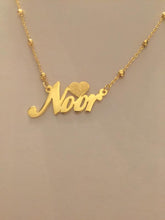Load image into Gallery viewer, Name Necklace - Sandy heart