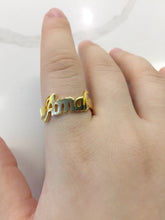 Load image into Gallery viewer, Ring - single name connected