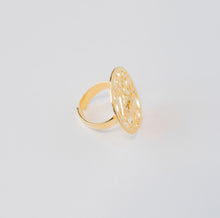 Load image into Gallery viewer, Ring - 2 name circle