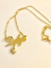 Load image into Gallery viewer, Name Necklace - Heart pearl