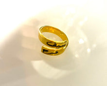 Load image into Gallery viewer, Ring - 2 names opened