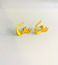 Load image into Gallery viewer, Custom Earring - single letter