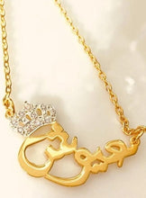Load image into Gallery viewer, Name Necklace - Crystal crown