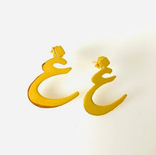 Load image into Gallery viewer, Custom Earring - single letter