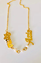 Load image into Gallery viewer, 2 name necklace - couples name + mid pearls