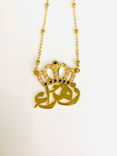Load image into Gallery viewer, Name Necklace - Crown w/black crystal