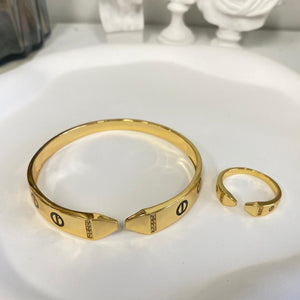 Set - bracelet and ring free size trendy