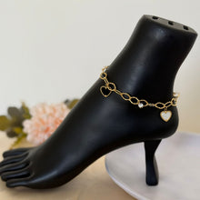 Load image into Gallery viewer, Anklet - stainless steel new chain white and black hearts
