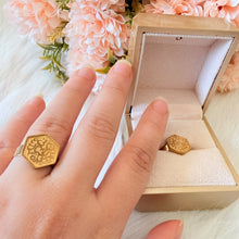 Load image into Gallery viewer, Ring - Stainless steel free size ring Arabic sentence another shape

