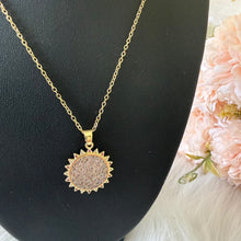 Load image into Gallery viewer, Necklace - Gold chain sun shape silver kol a3oz b rab elfalak
