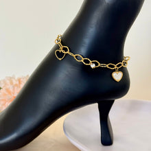 Load image into Gallery viewer, Anklet - stainless steel new chain white and black hearts
