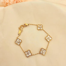 Load image into Gallery viewer, Bracelet - Stainless steel white clover bracelet with zircon stones

