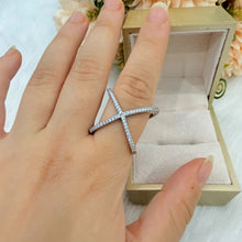 Load image into Gallery viewer, Ring - Silver free size zircon twisted shape
