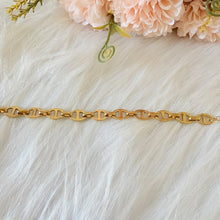 Load image into Gallery viewer, Bracelet - Stainless steel gold luxury chain bracelet
