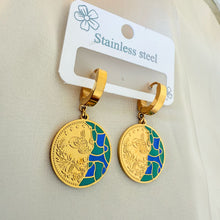 Load image into Gallery viewer, Stainless steel- Earrings circle green and blue
