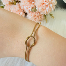 Load image into Gallery viewer, Bracelet - Stainless steel gold simple chain
