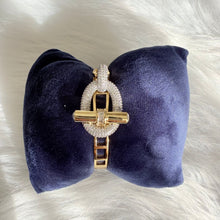 Load image into Gallery viewer, Bracelet - new shape gold bangle with big zircon
