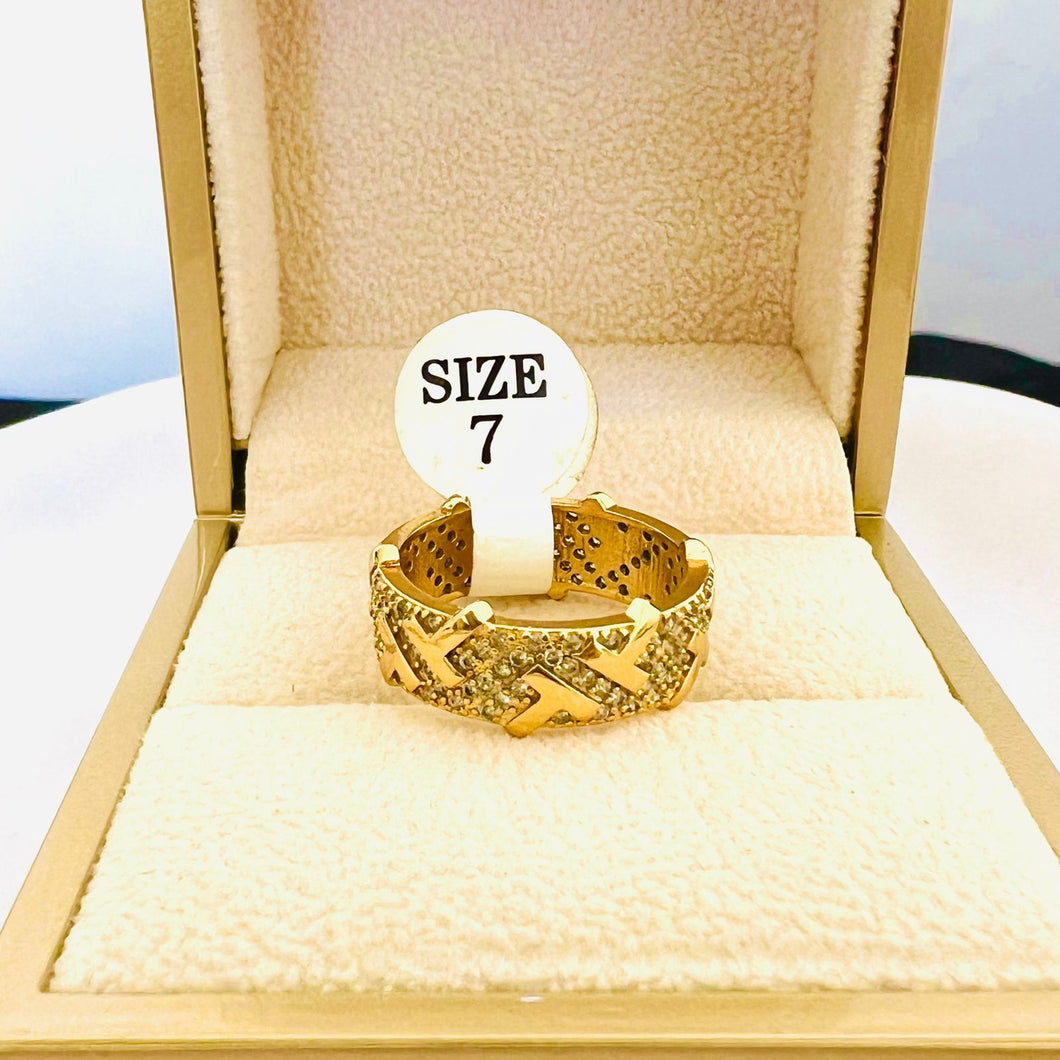 Ring size 6/7 - ring gold small stones