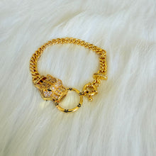 Load image into Gallery viewer, Bracelet - Simple gold bracelet with zircon tiger head
