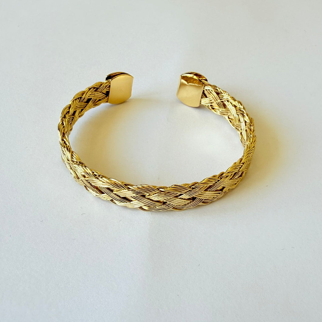 Stainless steel - Open bangle simple new design