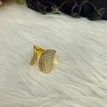 Load image into Gallery viewer, Ring - Gold free size zircon ring twisted
