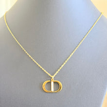 Load image into Gallery viewer, Necklace - Stainless steel simple chain with double D letter
