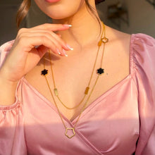 Load image into Gallery viewer, Necklace - Stainless steel gold flowers two faces
