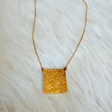 Load image into Gallery viewer, Necklace - Stainless steel chain with gold square ma sha2 allah
