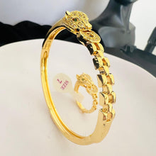 Load image into Gallery viewer, Sets - 2 pieces bracelet and ring size 7/8/9 snake zircon stones
