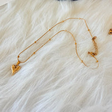Load image into Gallery viewer, Necklace - Stainless steel gold simple heart
