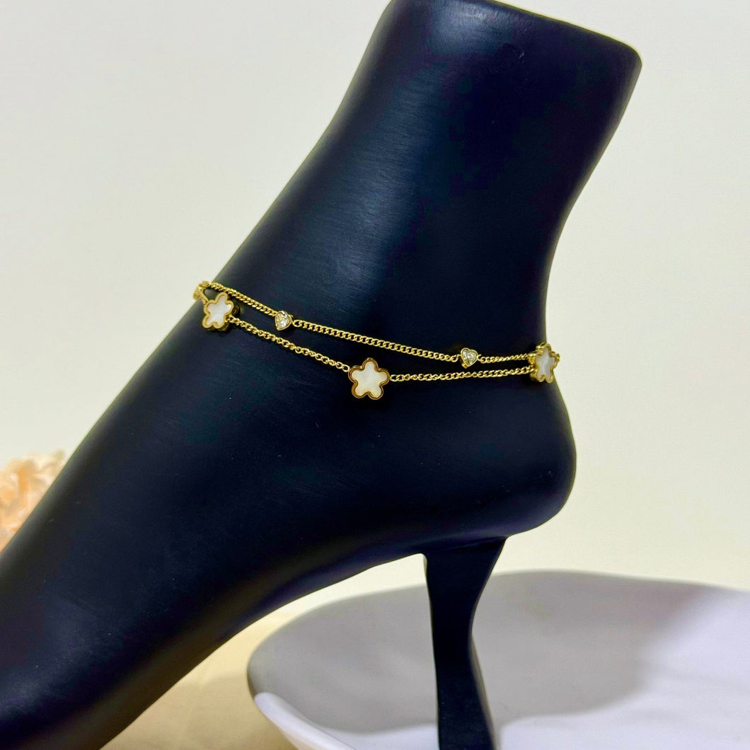 Anklet - stainless steel small white flowers