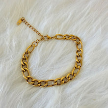 Load image into Gallery viewer, Stainless steel- gold bracelet simple chain
