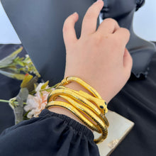 Load image into Gallery viewer, Necklace - Gold twisted snake
