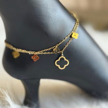 Load image into Gallery viewer, Anklet - stainless steel gold small clovers
