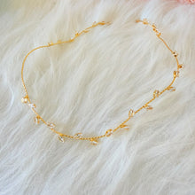 Load image into Gallery viewer, Bracelet - Gold twisted bracelet with stones
