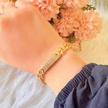Load image into Gallery viewer, Bracelet - Gold chain bracelet with gold stones
