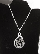 Load image into Gallery viewer, Name Necklace - Mom
