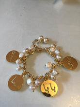 Load image into Gallery viewer, Customized - 4 names + Pearl Bracelet
