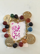 Load image into Gallery viewer, Customized - agate stone  Bracelet with 4 names circles
