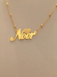 Name Necklace - Sandy heart