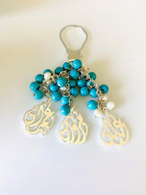 Load image into Gallery viewer, Keychain - 3 Names Custom Oval + turquoise
