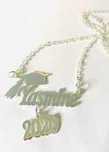 Load image into Gallery viewer, Graduation - name + date Pearl necklace
