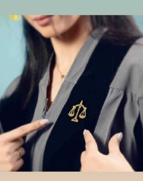 Graduation - pin brooch